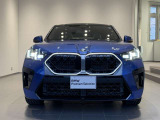 BMW代表的な特徴のキドニーグリル。BMWのすべてのモデルに採用され、BMWらしさを強調しております。