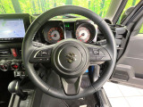 【純正革巻きステアリング】上質な革を使用することで、手にしっかり馴染みとても運転しやすいハンドルです♪