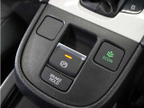 ◆オートブレーキホールド機能付き電子パーキングブレーキ◆ブレーキペダルを足から離しても停車状態を保ちます。アクセルを踏めば自動でブレーキが解除され、発進可能!