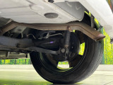 お車を安心してお乗りいただく為には、足回りの定期点検が欠かせません。サービスサポート(有償保証)では無料点検もご提供しており、安心のカーライフをお過ごしいただけるサポート体制が整っています。