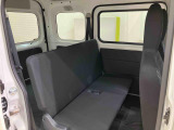 新車・中古車・サービス工場一体型店舗です。中古車はもちろん、ダイハツの新車も販売しておりますので是非一度ご来店下さい!