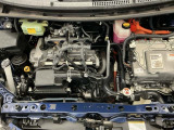 技術が詰まったエンジンルームもご覧の通りピカピカにクリーニング済みです。ハイブリッドなのでお財布にも環境にも優しいです。