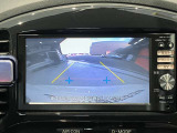 バックカメラ付きで、車両周辺の安全確認も一目できます!小さなお子様や障害物も確認できるので、運転のしやすさだけでなく事故防止にも役立ち安心して駐車出来ます♪