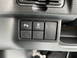 【パーキングセンサーシステム】車両前後の障害物を検知し、音やディスプレイ表示でドライバーに警告する安全運転支援システムでございます!