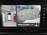 【アラウンドビューモニター】空から見下ろしているような視点で周囲を確認できます。スムースな駐車をサポートします♪
