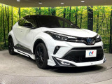 高透明度のガラス皮膜で撥水はもちろん、上質なツヤ・光沢を実現。紫外線や酸性雨から大切な愛車を保護し、色あせ・劣化を防止。「弾スプラッシュコート」、「弾プリミッサコート」からお選びいただけます。