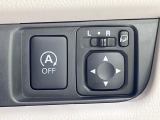 【電動格納ミラー】サイドミラーは電動格納式となっており、狭い駐車場でもキズがつくリスクを抑えられます。