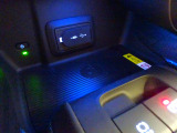 ワイヤレス充電器付きです♪