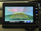 駐車がしやすいバックカメラを装備しています。