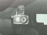今の時代は付いていたらうれしい、いや、付けて頂きたい装備の一つ。自分の身を守る為の装備、付いていています!