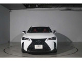 レクサスの厳しい基準とは、まず修復歴の車はございません。初年度7年未満、10万キロ未満など90項目にも及ぶチェックを行い、その基準をクリアした上質なお車だけを展示しております。