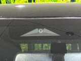 【三菱e-Assist】走行中に前方の車両等を認識し、衝突しそうな時は警報とブレーキで衝突回避と被害軽減をアシスト。より安全にドライブをお楽しみいただけます。