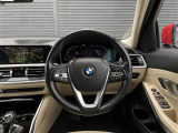3シリーズツーリング 320d xドライブ 4WD 本革シート