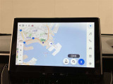 いまや必須装備「ナビゲーション」搭載!知らない場所にスイスイッとドライブ。もう、これなしではハンドルを握れませんね!でも運転中の操作は危険ですのでご注意ですね☆
