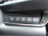 安全技術i-ACTIVSENSE搭載♪後方から接近する車両の存在を知らせるBSM(RCTA)、車線から逸脱する可能性があると、警報またはハンドル操作をアシストすることにより車線からの逸脱回避を支援するLDWS&LAS付き♪