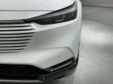 LEDヘッドライトは、点灯の瞬間から最大光量を発揮し、突然暗くなるトンネルなどでの安定感を高めます。