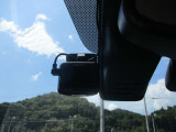 もし事故を起こしてしまったら。そんな時に心強い味方になるのが、運転の記録を映像と音で記録するドライブレコーダーです。