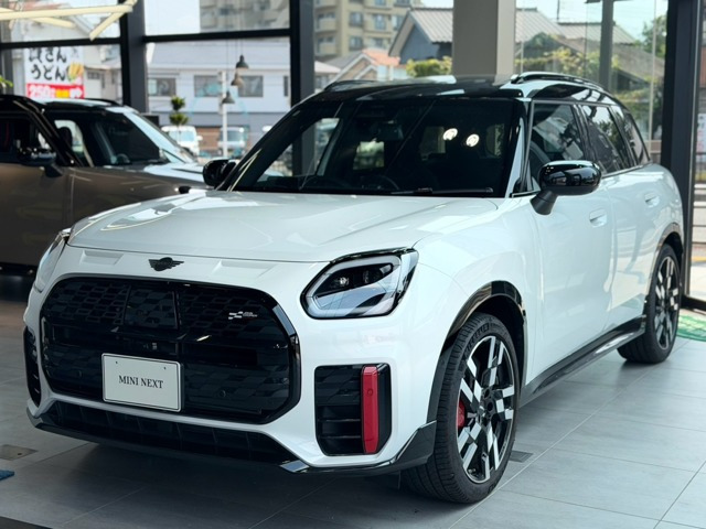 ミニカントリーマン ジョン クーパー ワークス ALL4 DCT 4WD 