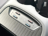 【シートベンチレーション】夏場は涼しい風でお尻や背中の熱やムレを防ぎ、冬はエアコンよりも早く温まってポカポカに!レザーシートにうれしい装備で、季節を問わず快適に過ごせます。
