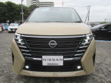 セレナ 1.4 e-POWER ルキシオン 