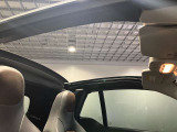 新車保証の【メルセデスケア】が継承されるお車は、初回車検時まで走行距離無制限でトータルサポートさせていただきます。