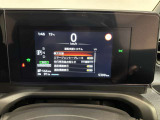 メーター内のディスプレイには運転をサポートするさまざまな情報を表示