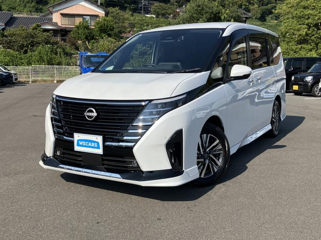 セレナ 1.4 e-POWER ハイウェイスターV 