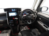 運転に集中しやすいコックピット。安全確認がしやすく、運転に集中できる構成に。最大限走りの良さを楽しむことができます。