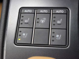 シートには、背もたれと座面から爽やかな風が吹き出るシートベンチレーション機能を搭載。夏の暑い日にもシートと密着している背中や足腰の蒸れを防ぎ、快適なドライブを楽しむことができます。