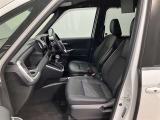 合成皮革で包み込んだ上質なシートです。ラグジュアリーな気分にさせてくれます♪