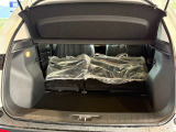 さらに後部座席を倒せば広く多くの荷物を乗せることができます♪