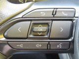 ブルートゥースに接続すれば、スマホに入れている音楽が聞けたり運転中に電話がかかってきてしまった場合もハンドルから電話を取ることができます!