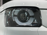 LEDヘッドライトは、点灯の瞬間から最大光量を発揮し、突然暗くなるトンネルなどでの安定感を高めます。