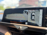 パノラミックビューモニター装備。車両周辺を確認でき、駐車時もしっかりサポートします。