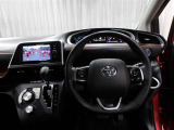 運転席に座ると☆こんな感じです♪