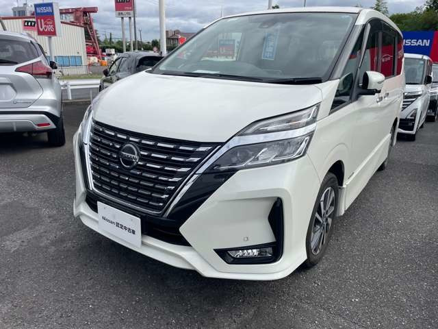 セレナ 2.0 ハイウェイスターV