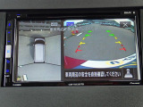 バックカメラ装備しております。駐車時に大変役に立ちますよ。駐車が苦手な方にも便利機能です。