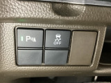 ETCの下にはETCとHondaセンシング用の、VSA(ABS+TCS+横滑り抑制)解除スイッチなどがついています。