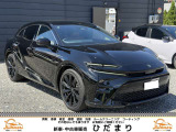 流麗なボディラインとブラックの足元。スタイリッシュな一台です。