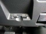 料金所でも、窓をあけずにスイスイ通過のETC☆☆もうドライブの必須アイテムですね!!