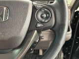 クルーズコントロールを装備しています。高速道路などで一定の速度で走ってくれるので運転が楽ですよ!速度を設定できますので、スピードの出しすぎにも注意できます。