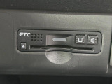【ETC】高速道路の料金所をストレスなく通過!話題のスポットやサービスエリアに多い「スマートIC」利用時は必須のアイテムです。当店でセットアップを実施、ご納車当日からすぐにご利用いただけます!