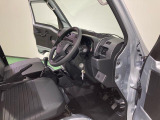 ご覧いただきありがとうございます!安心保証付きの展示車を多数揃えておりますのでお気軽にお尋ねください。