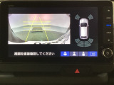 バックでの車庫入れも安心です! リアカメラが付いているバックモニター付のナビを装備しております。バンパーについているソナーや、操作線もついており距離感も画面から確認できます。