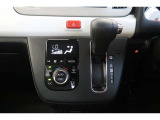 【オートエアコン】温度だけ設定すれば後は車におまかせ♪
