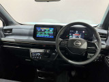 気持ちよく視界が広がる、開放的な運転席です