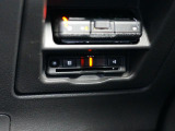 ETC車載器搭載です。スマートICも増えてきており、必須装備といって良い便利装備です。