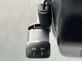 ドライブレコーダーは運転時はもちろんのこと、駐車場内でエンジンを切っている時でも当たった振動を元に電源が自動で入るので当て逃げ防止にもなります。