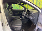 運転席シート廻りは使用感も少なく、良好な状態となっています。丁寧に使われていたことがよくわかりますね。