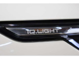 IQ.LIGHT 対向車や前走車を認識し、マトリックスモジュールに搭載されたLEDを個別に制御・照射する先進のライティング・テクノロジー